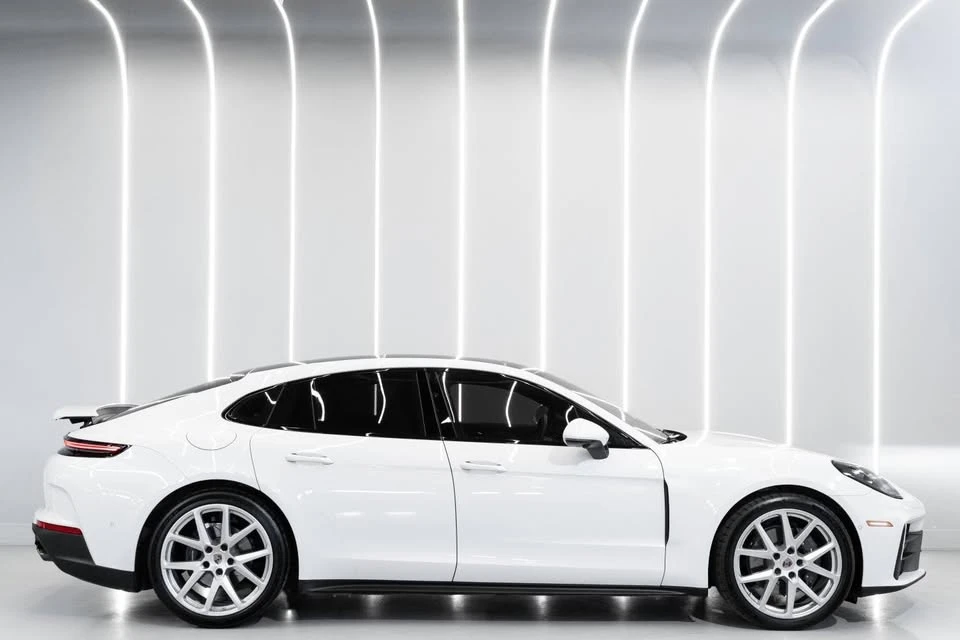 2024 Porsche 976 Panamera - Image 4 of 15