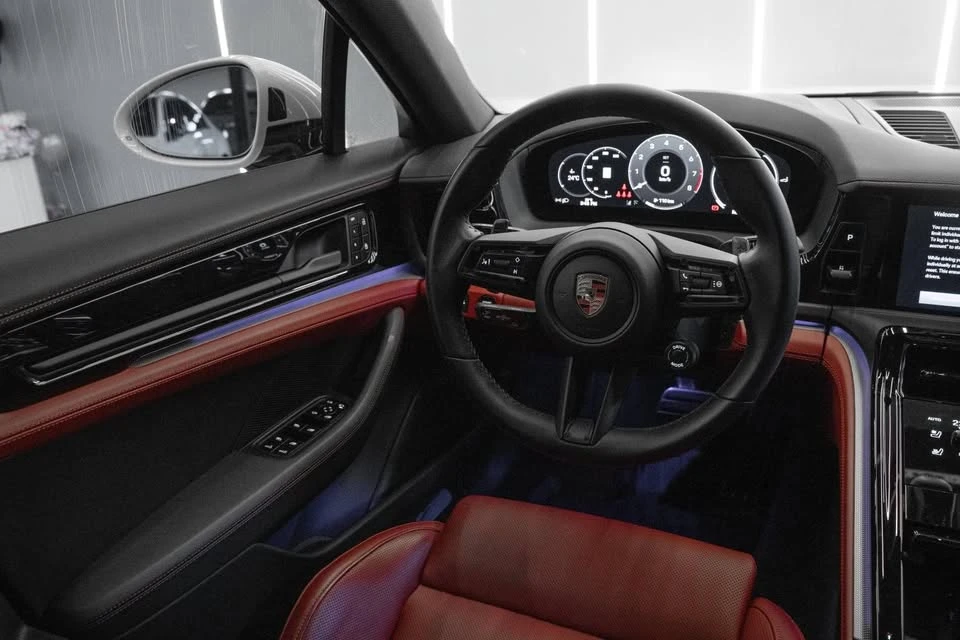 2024 Porsche 976 Panamera - Image 10 of 15
