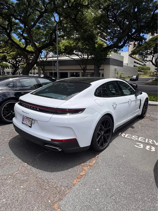 2024 Porsche 976 Panamera - Image 4 of 16