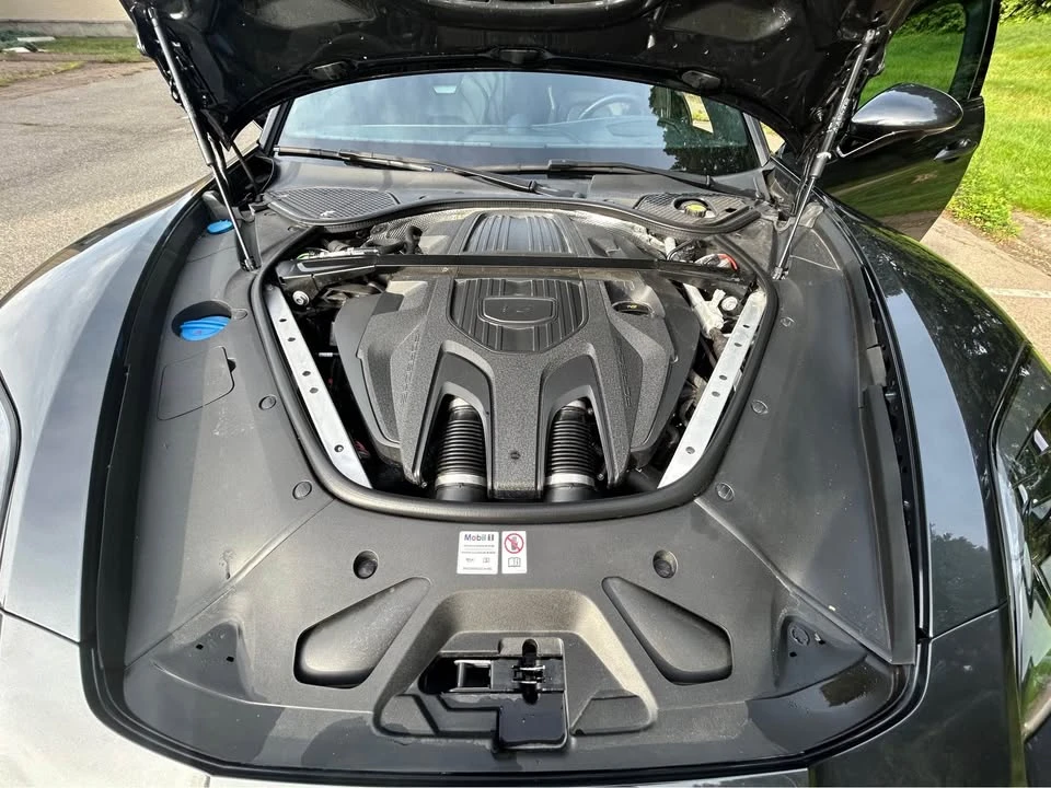 2024 Porsche 976 Panamera - Image 19 of 20