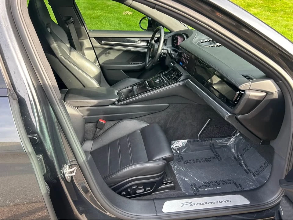 2024 Porsche 976 Panamera - Image 12 of 20