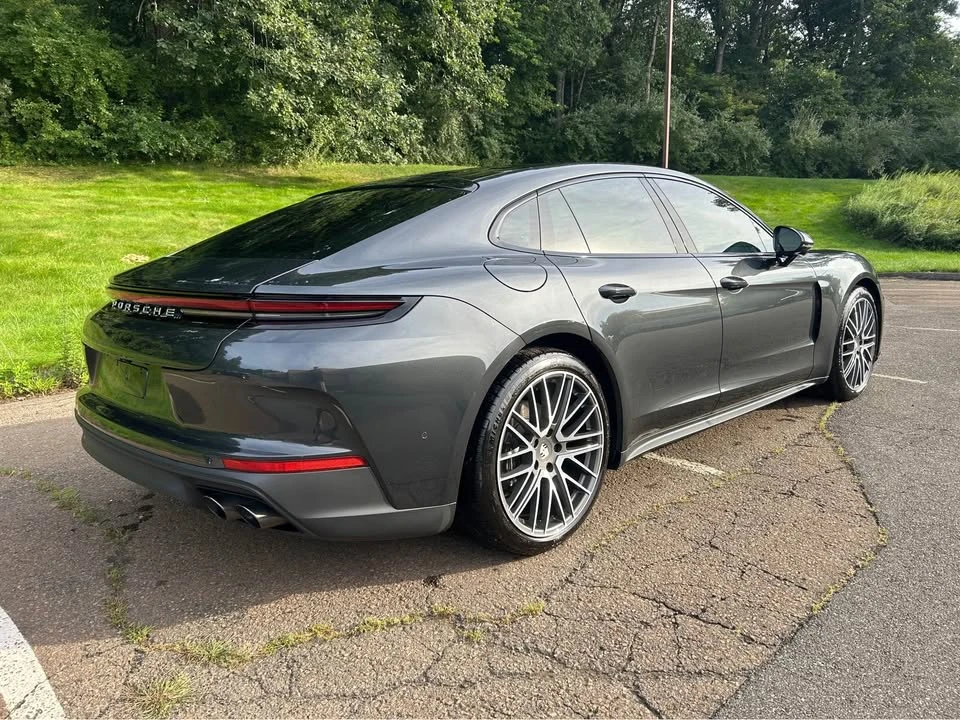 2024 Porsche 976 Panamera - Image 4 of 20