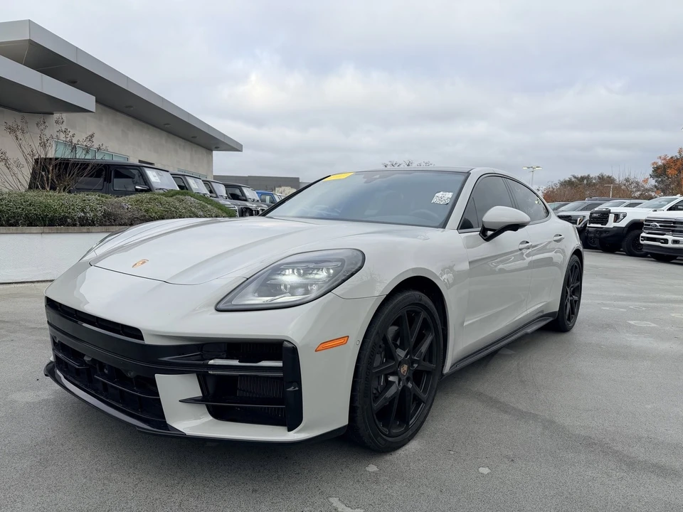 2024 Porsche 976 Panamera - Image 2 of 6