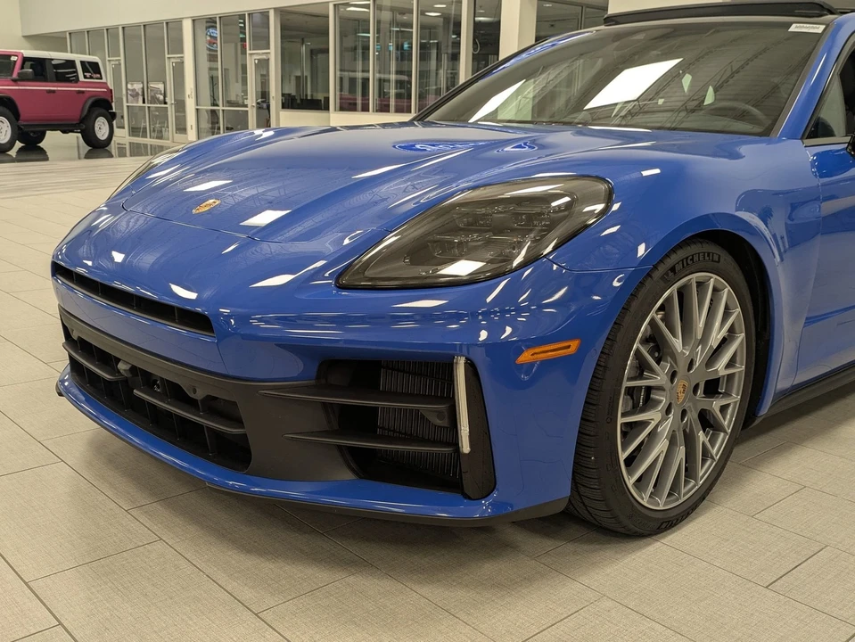 2024 Porsche 976 Panamera - Image 9 of 21