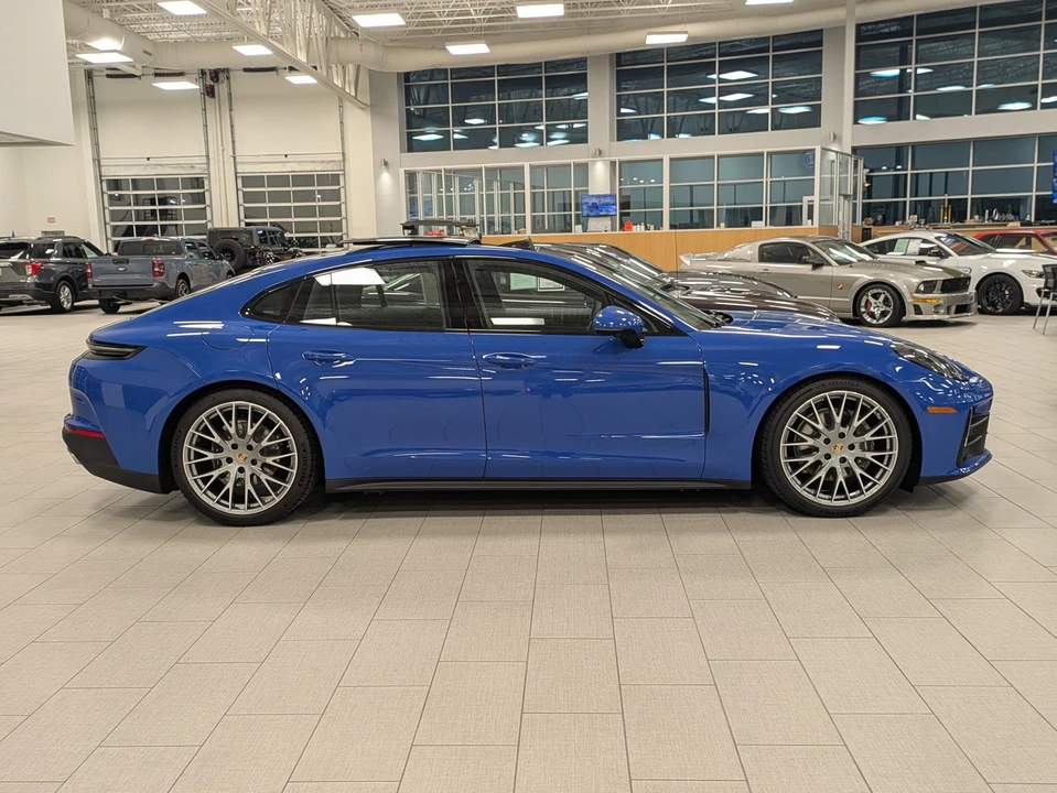 2024 Porsche 976 Panamera - Image 3 of 21
