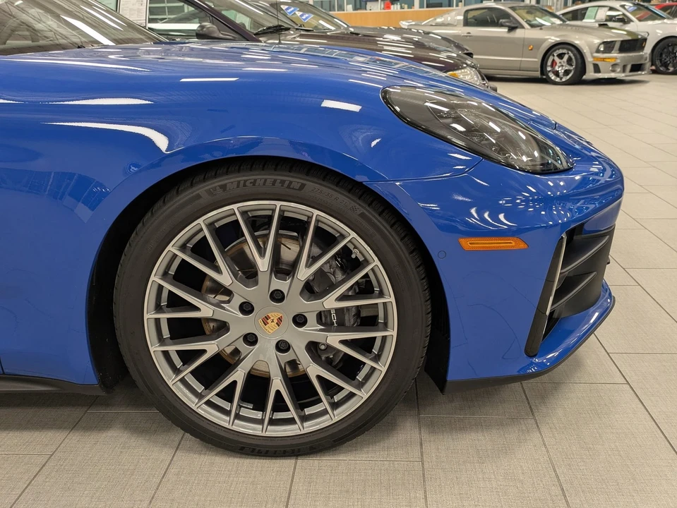 2024 Porsche 976 Panamera - Image 10 of 21