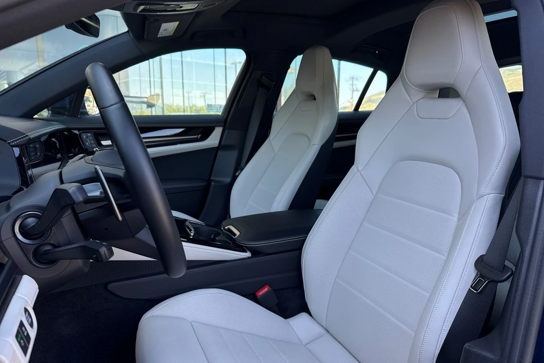 2024 Porsche 976 Panamera - Image 5 of 21