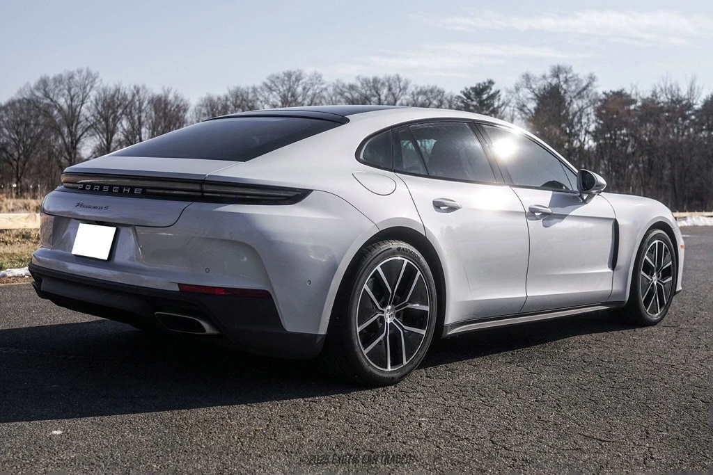2024 Porsche 976 Panamera - Image 7 of 12