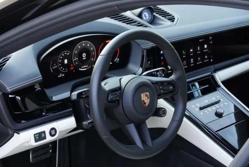 2024 Porsche 976 Panamera - Image 18 of 21