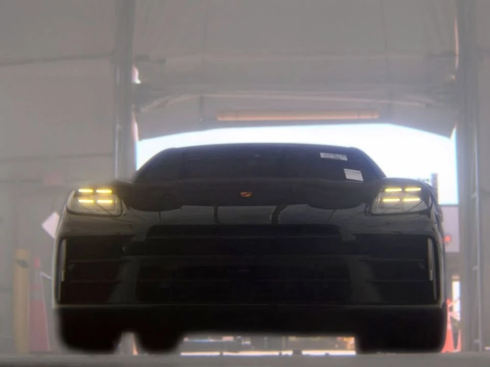 2024 Porsche 976 Panamera - Image 8 of 15