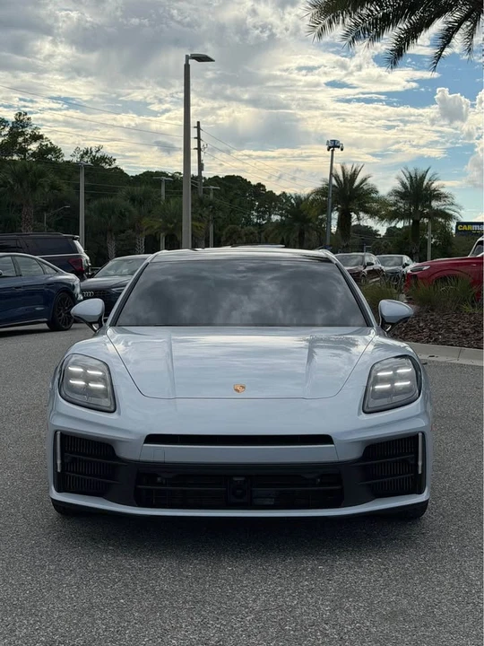 2024 Porsche 976 Panamera - Image 7 of 16