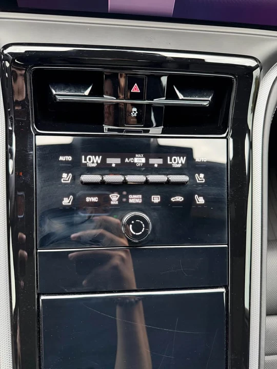 2024 Porsche 976 Panamera - Image 11 of 16