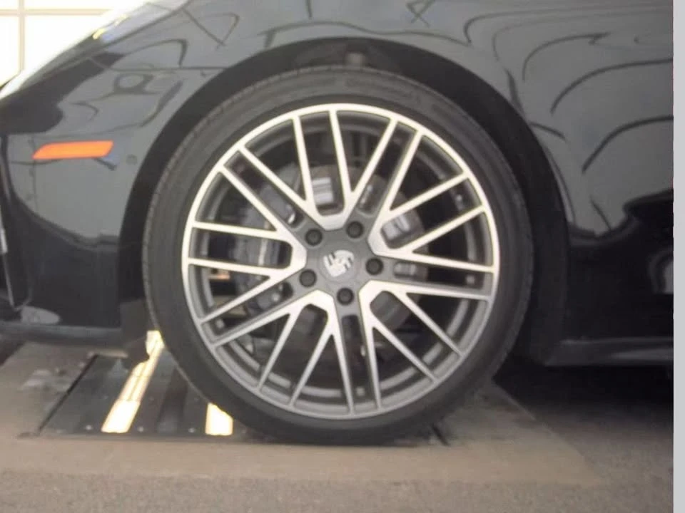 2024 Porsche 976 Panamera - Image 15 of 15