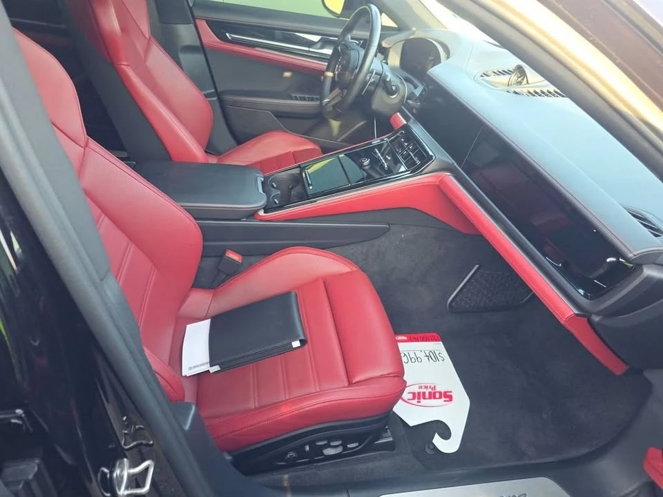 2024 Porsche 976 Panamera - Image 10 of 15