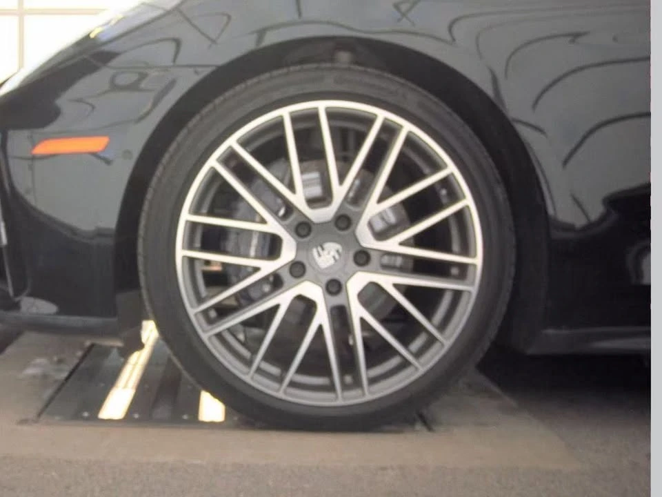 2024 Porsche 976 Panamera - Image 15 of 15
