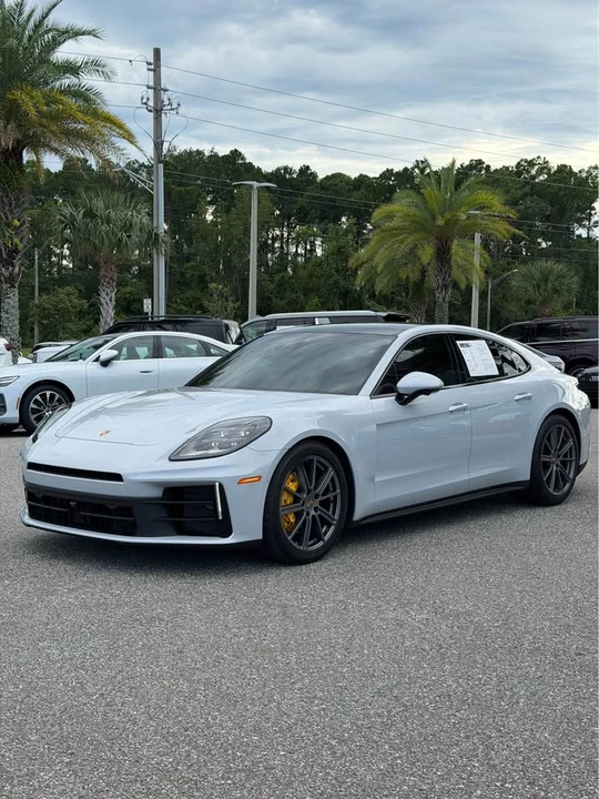 2024 Porsche 976 Panamera - Image 16 of 16