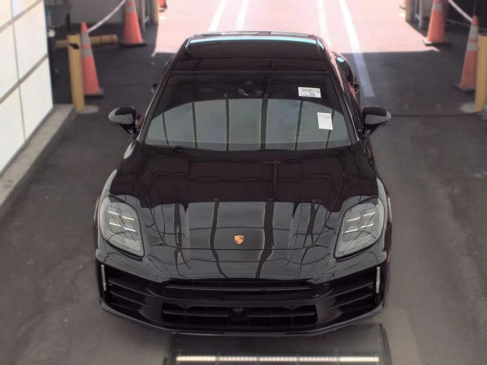 2024 Porsche 976 Panamera - Image 7 of 15