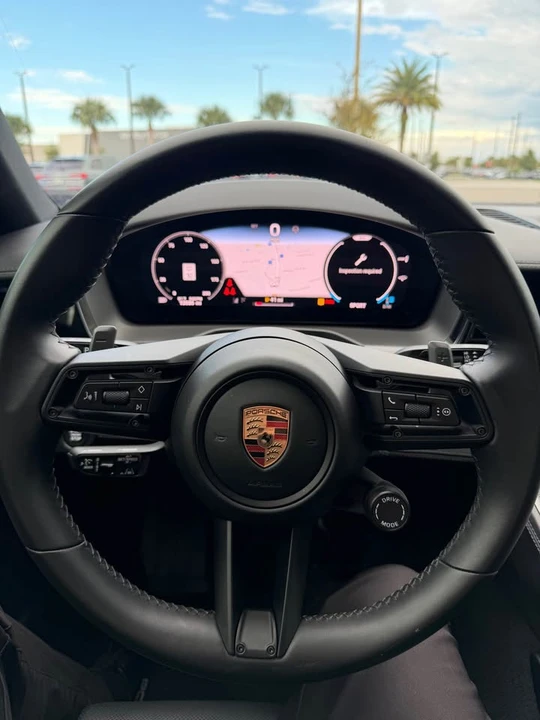 2024 Porsche 976 Panamera - Image 9 of 16