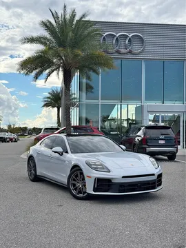 2024 Porsche Panamera Base