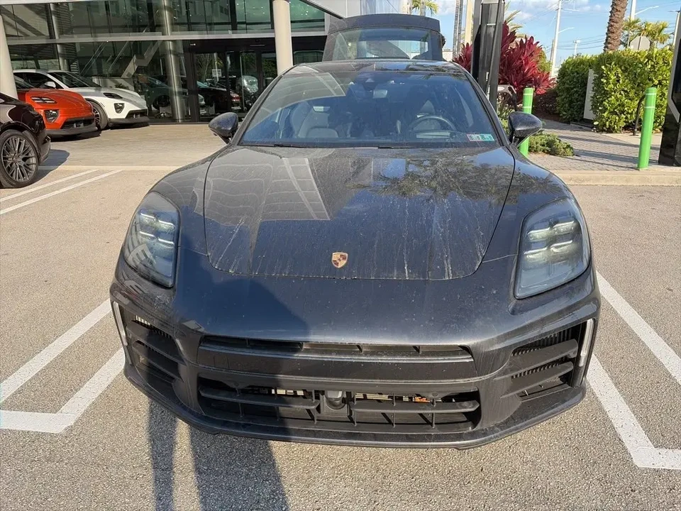 2024 Porsche 976 Panamera - Image 5 of 6