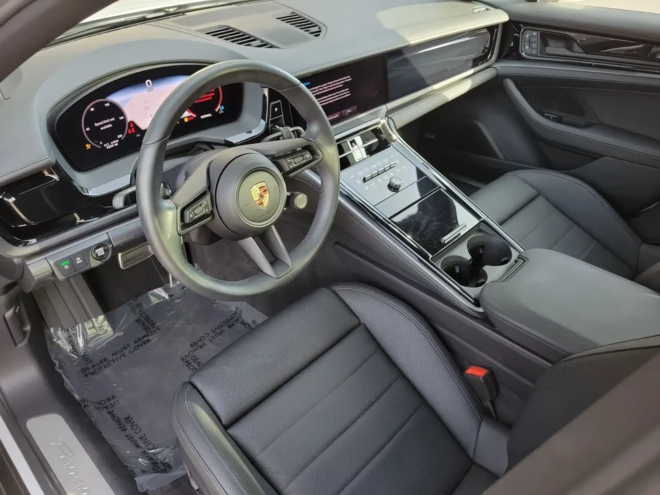 2024 Porsche 976 Panamera - Image 6 of 8