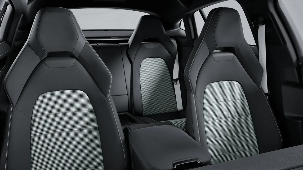 2024 Porsche 976 Panamera - Image 6 of 9