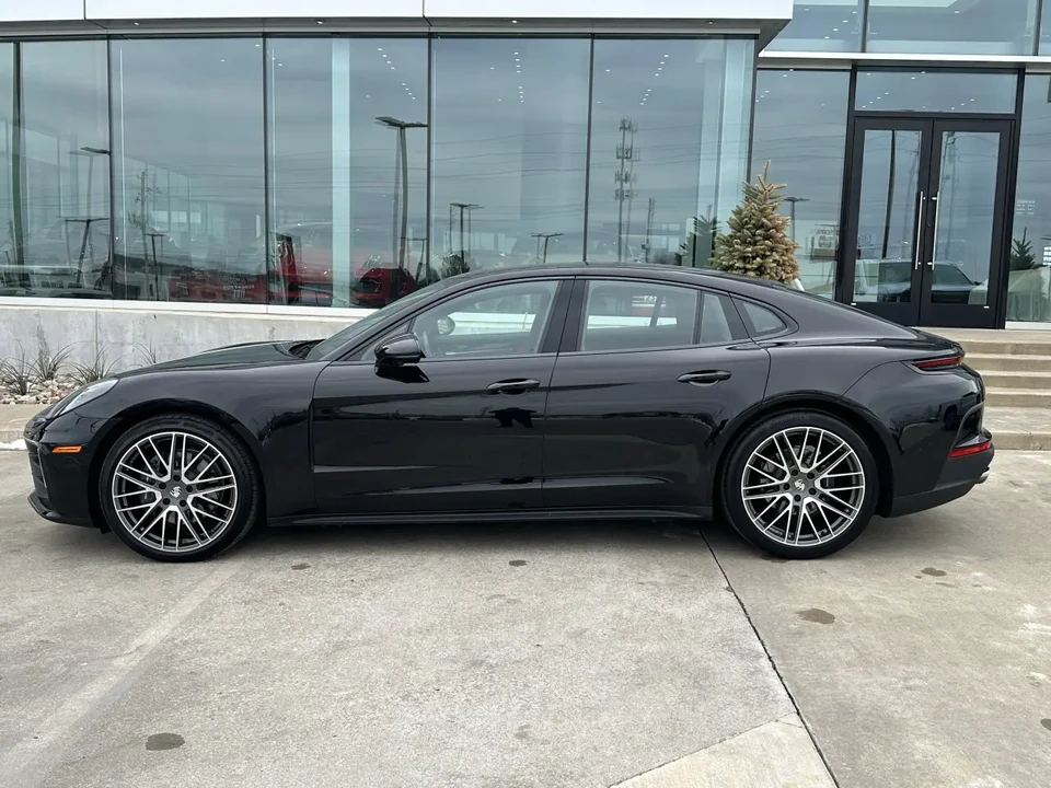2024 Porsche 976 Panamera - Image 3 of 8