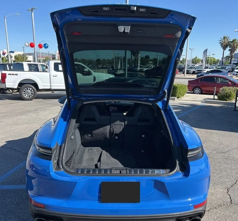2024 Porsche 976 Panamera - Image 6 of 16