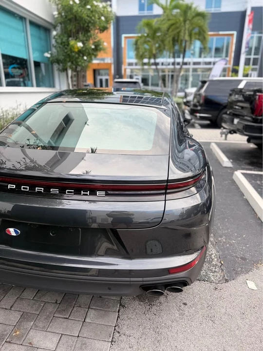 2024 Porsche 976 Panamera - Image 3 of 5