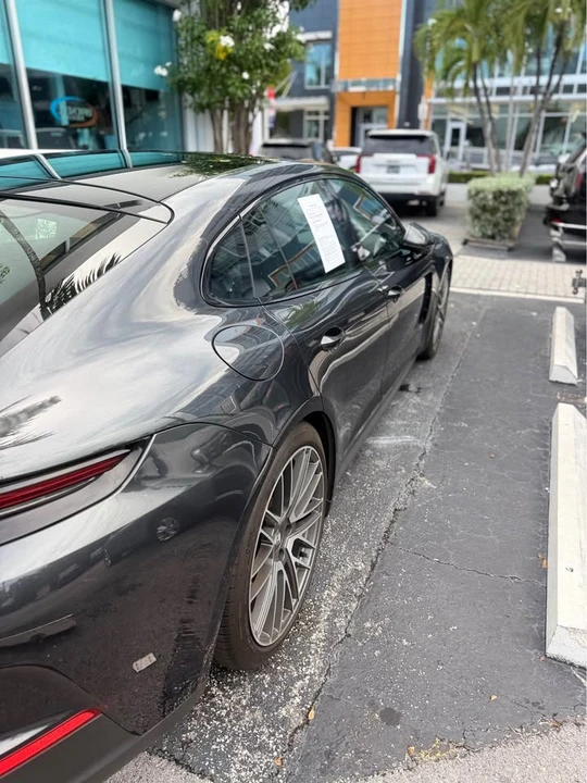2024 Porsche 976 Panamera - Image 5 of 5