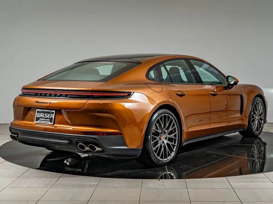 2024 Porsche 976 Panamera - Image 8 of 20