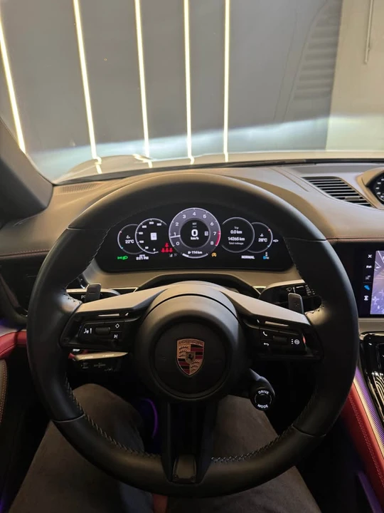2024 Porsche 976 Panamera - Image 3 of 16