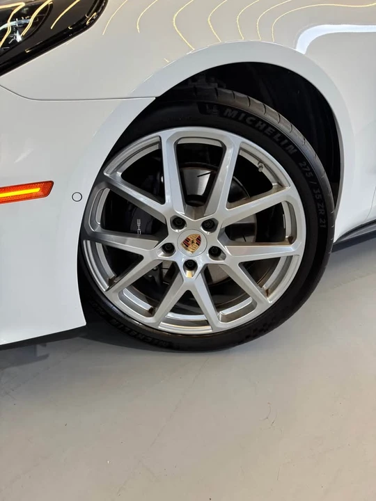 2024 Porsche 976 Panamera - Image 14 of 16