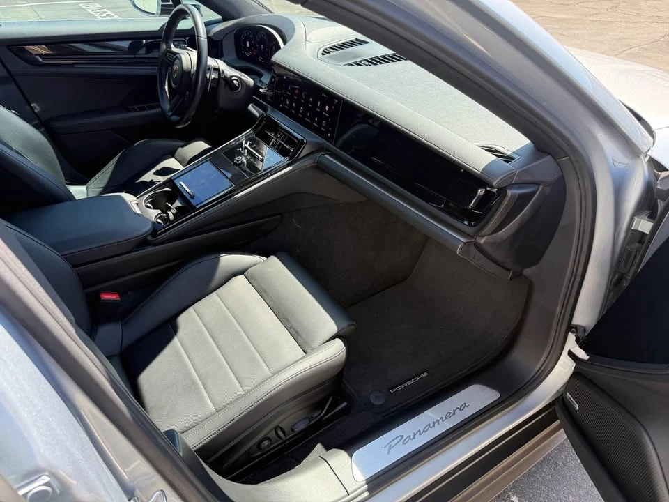2024 Porsche 976 Panamera - Image 10 of 19