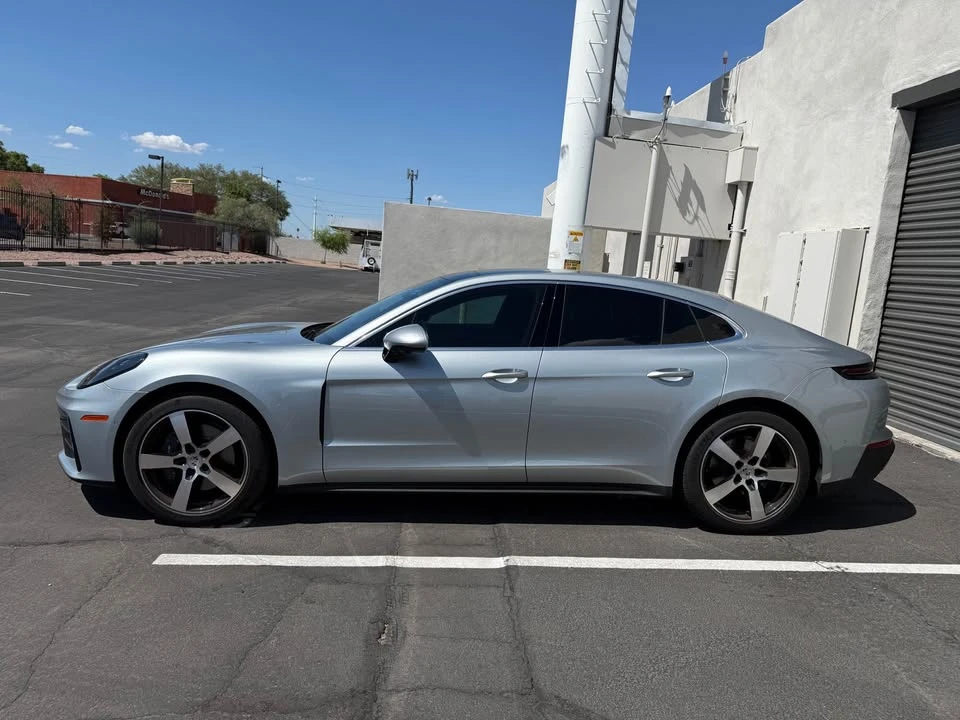 2024 Porsche 976 Panamera - Image 2 of 19