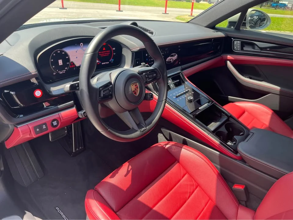 2024 Porsche 976 Panamera - Image 5 of 12