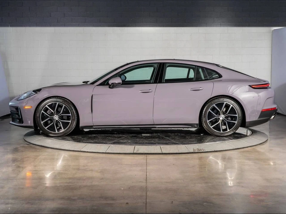 2024 Porsche 976 Panamera - Image 2 of 5