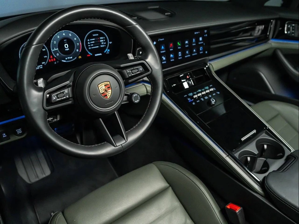 2024 Porsche 976 Panamera - Image 4 of 5