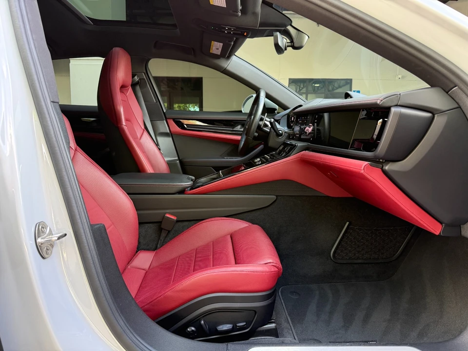 2024 Porsche 976 Panamera - Image 30 of 31
