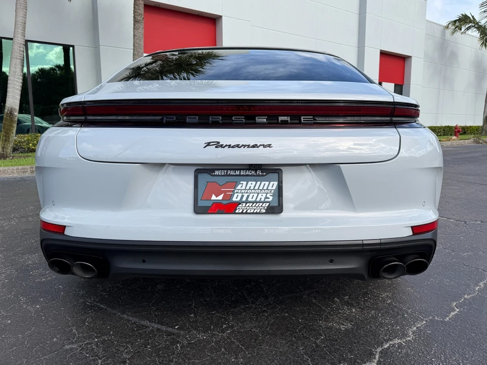 2024 Porsche 976 Panamera - Image 21 of 31