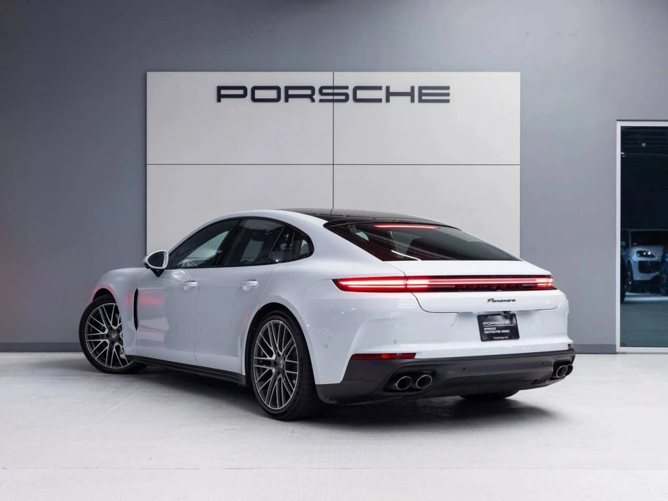 2024 Porsche 976 Panamera - Image 5 of 5