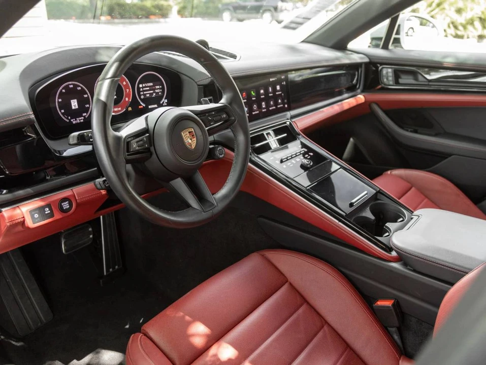 2024 Porsche 976 Panamera - Image 3 of 5