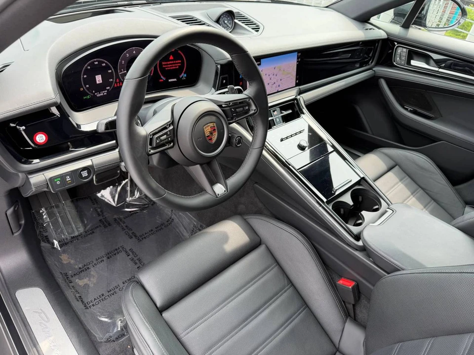 2024 Porsche 976 Panamera - Image 4 of 5