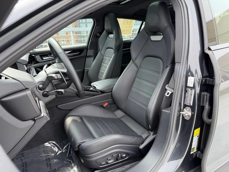 2024 Porsche 976 Panamera - Image 5 of 5