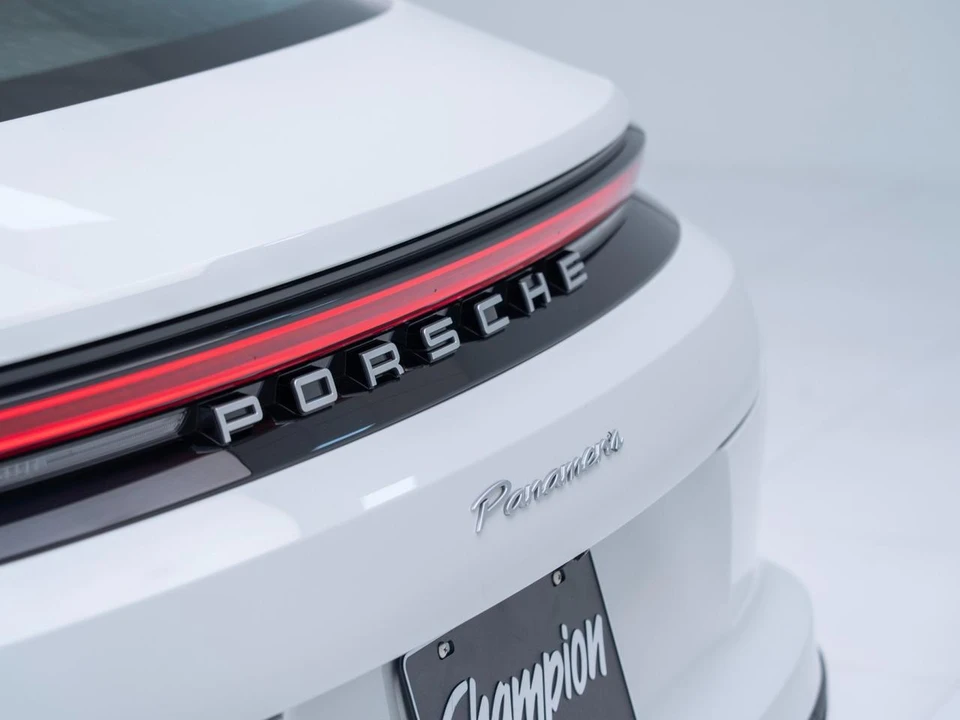 2024 Porsche 976 Panamera - Image 14 of 31