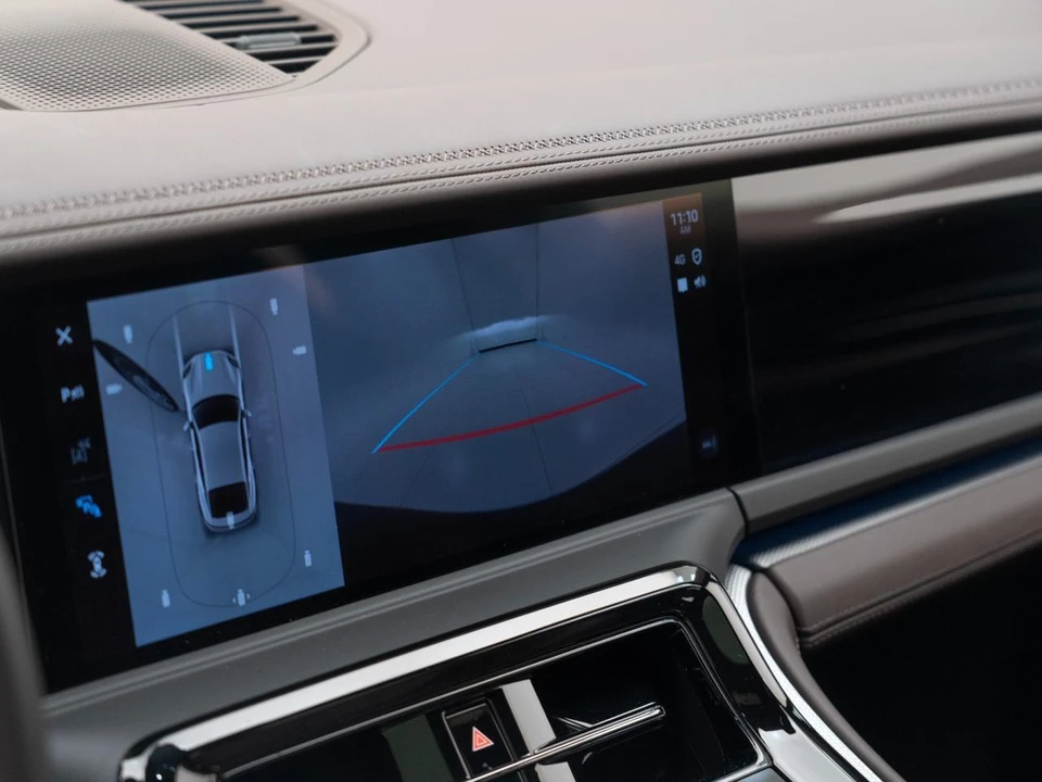2024 Porsche 976 Panamera - Image 25 of 31