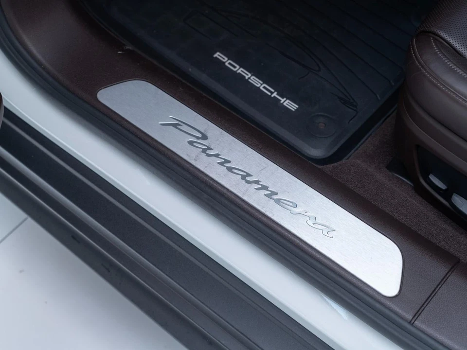 2024 Porsche 976 Panamera - Image 15 of 31