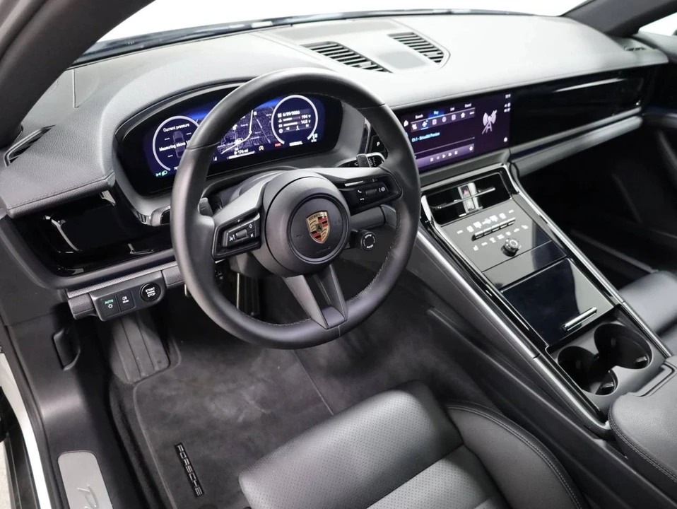 2024 Porsche 976 Panamera - Image 4 of 5
