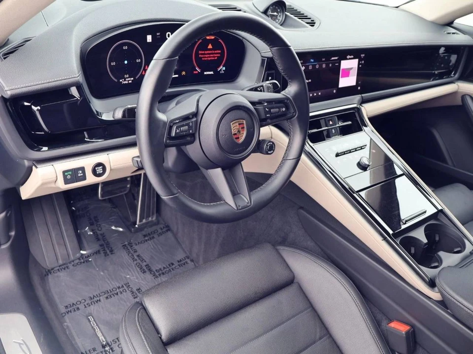 2024 Porsche 976 Panamera - Image 4 of 5