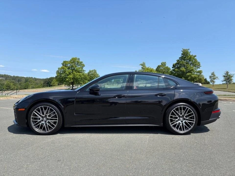 2024 Porsche 976 Panamera - Image 2 of 5